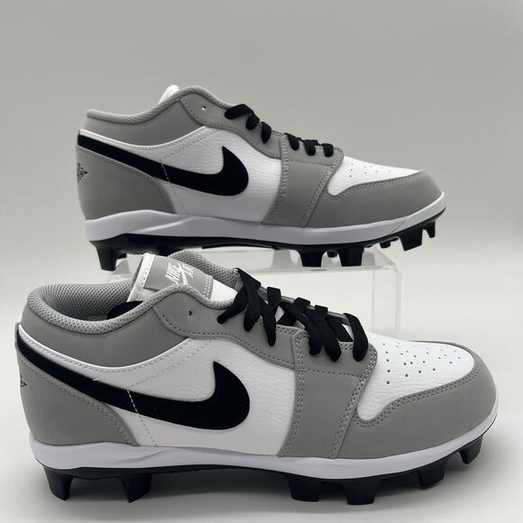 Mens Size 9.5 Nike Jordan 1 Retro MCS Low Grey White Baseball Cleats CJ8524 012 - Picture 1 of 7